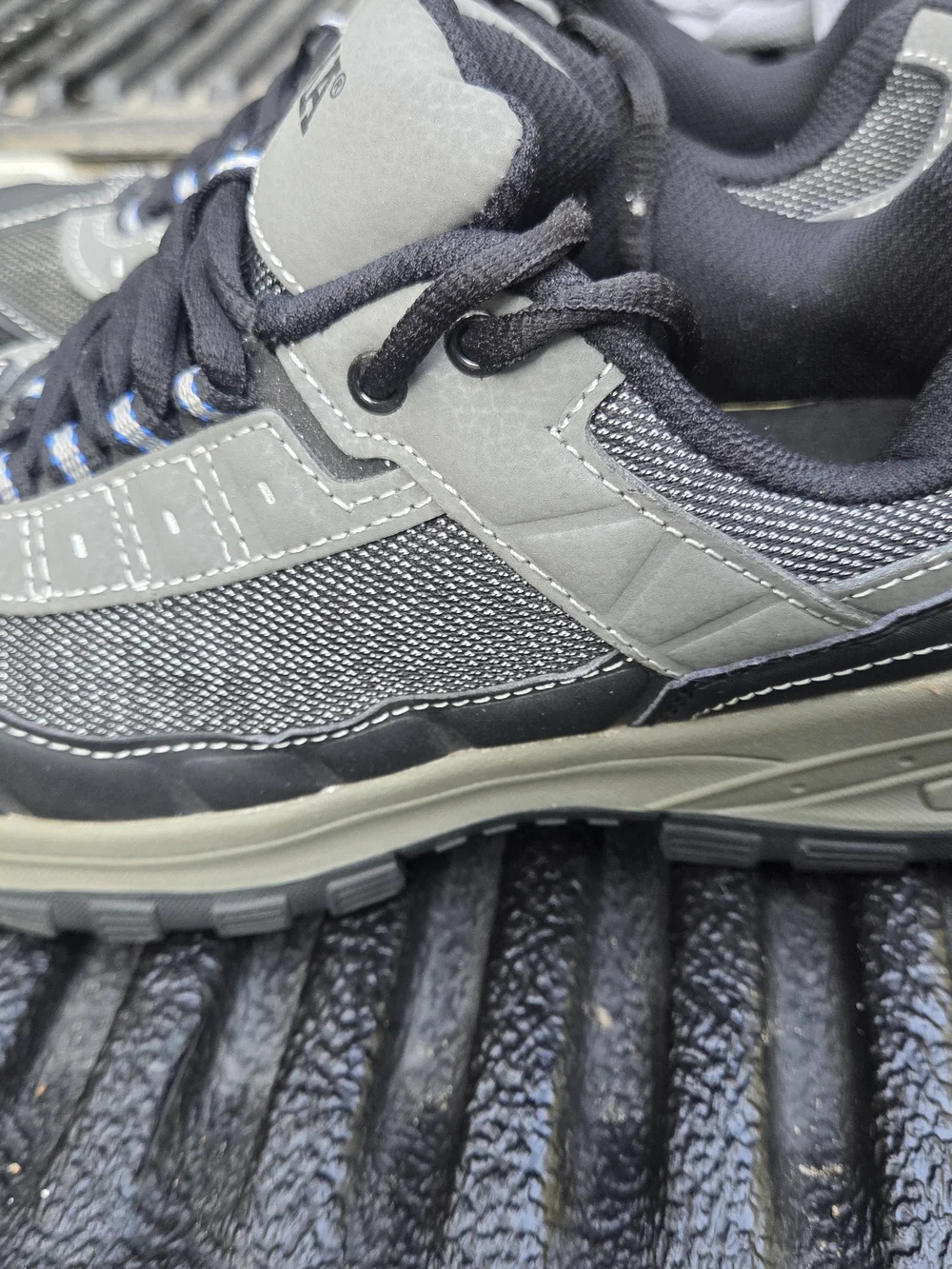 Brahma Men's Gray Steel Toed Work Sneakers